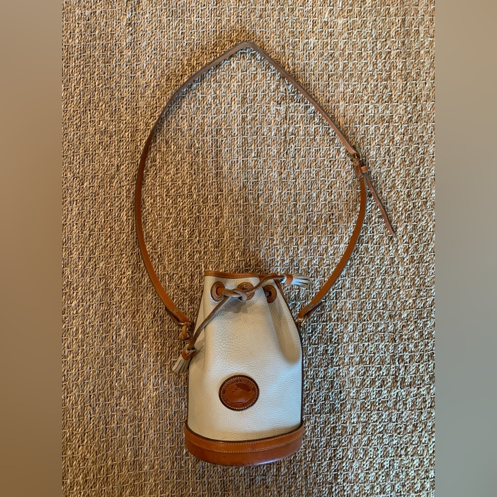 Dooney & Bourke Vintage Bucket Purse Bag